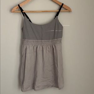 Lululemon bliss tank size 6 |taupe /black tencel